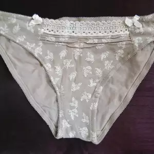 Luxusní klasické kalhotky se vzorem