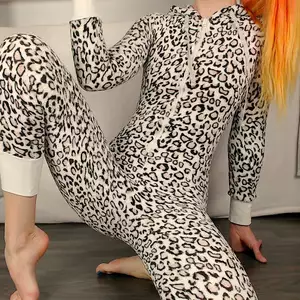 Leopardí overalek