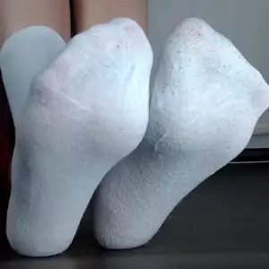 Klasické bílé ponožky