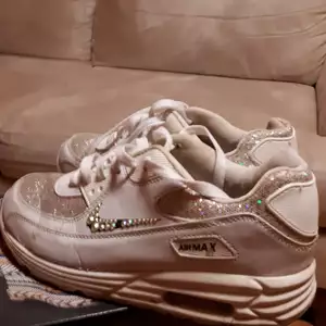 Voňavé boty Nike
