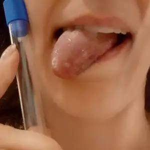 Moje sliny jako lubrigační gel