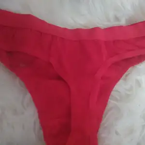 Červené tanga