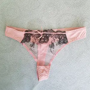 Průhledné tanga orgasmus v ceně