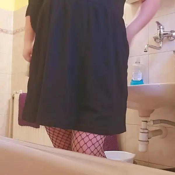 Šmírování baculky