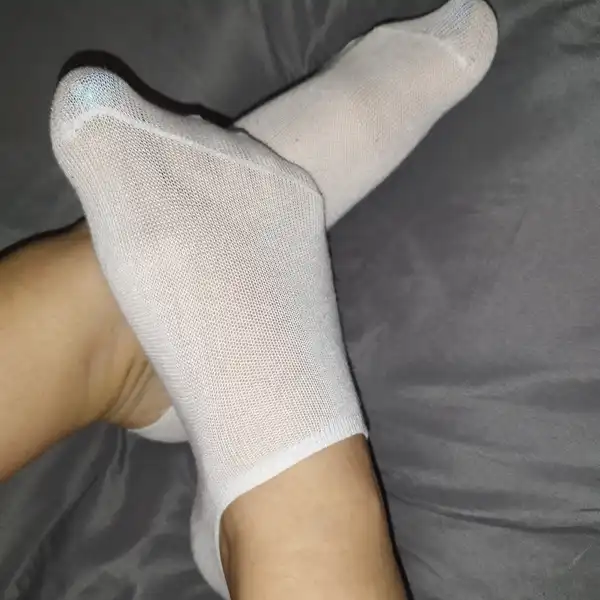 Bílé ťapičky