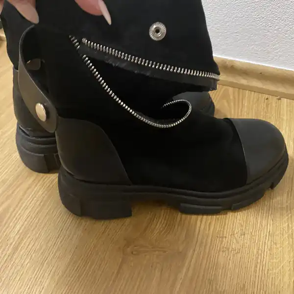 Totálně prošlapané botky