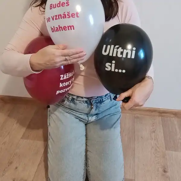 3 balonky