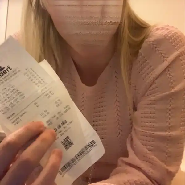Vylosuju účtenku a ty ji zaplatíš (video s obličejem)