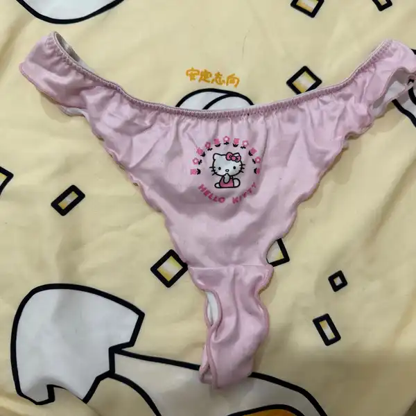Hello kitty tanga