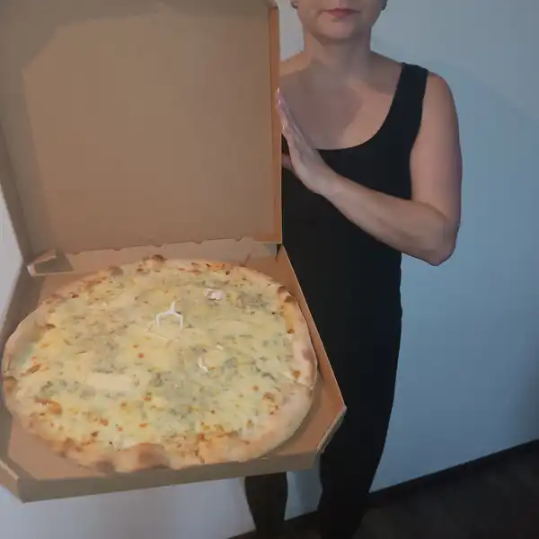 Pizza pro Madam