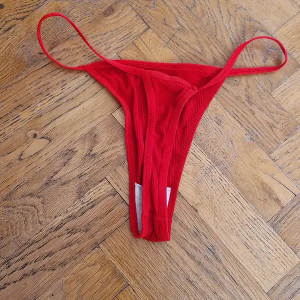 Červená tanga
