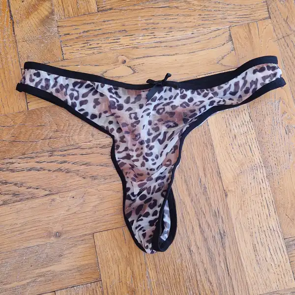 Tygrovaná tanga
