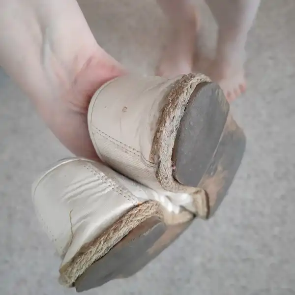 Totálně obnošený espadrilky