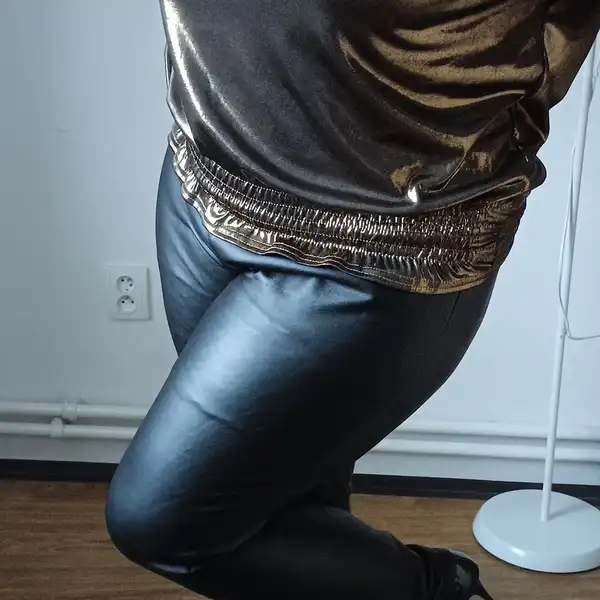 Lesklý top , halenka XL-XXL