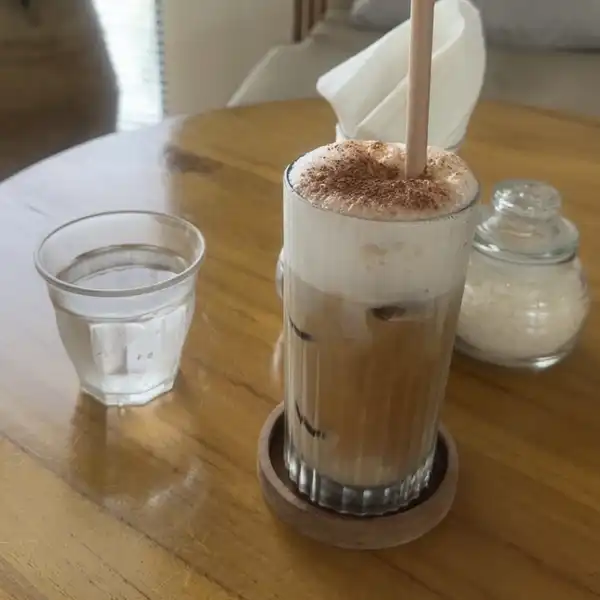 Pozvi mě na kávičku