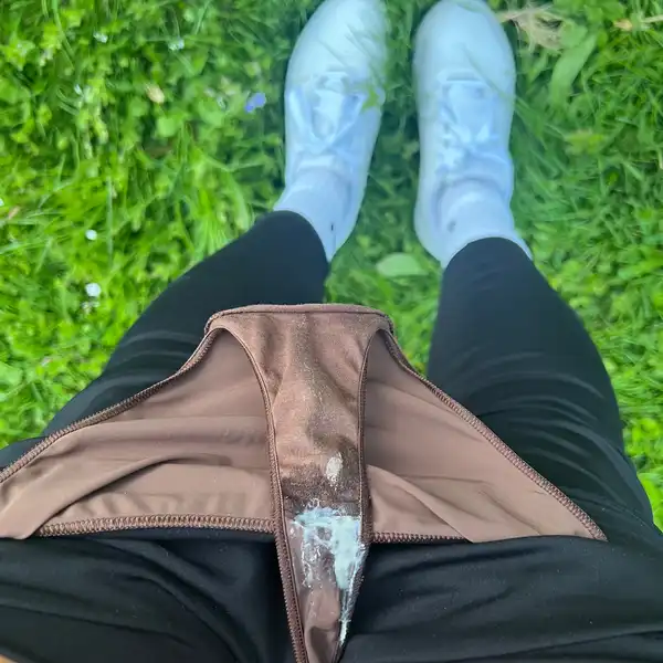 Aktuální náhled do kalhotek