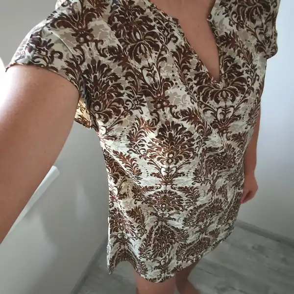 Šaty pro Sissy