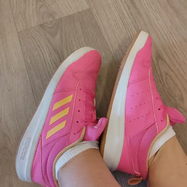 Růžové Adidas tenisky