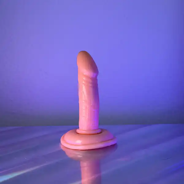 Mini dildo pro nuly