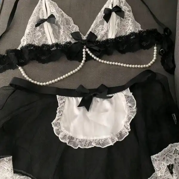 Maid's costume - poslušná služebnice